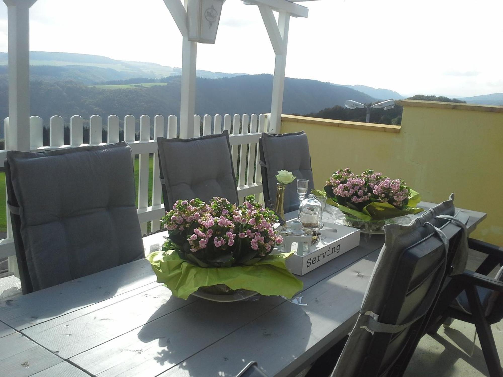 Harscheid Beautiful Holidayhome With Sauna And Terrace מראה חיצוני תמונה